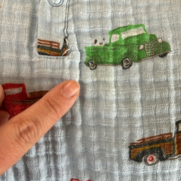 Angel Dear 100% cars short romper with snaps - Picture 7 of 7